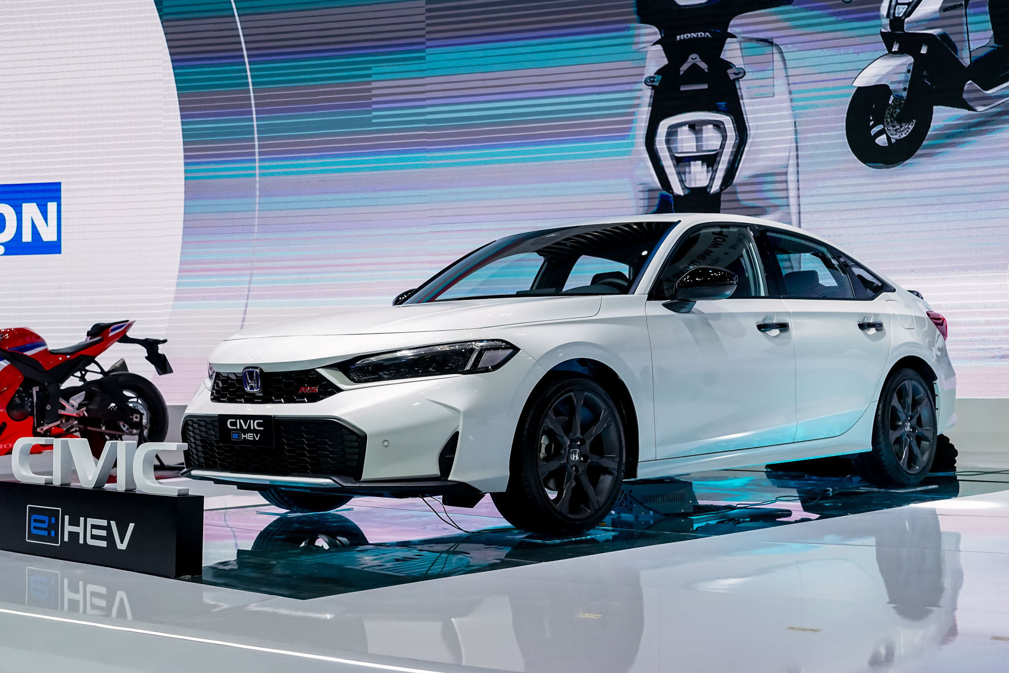 Honda Civic e:HEV RS