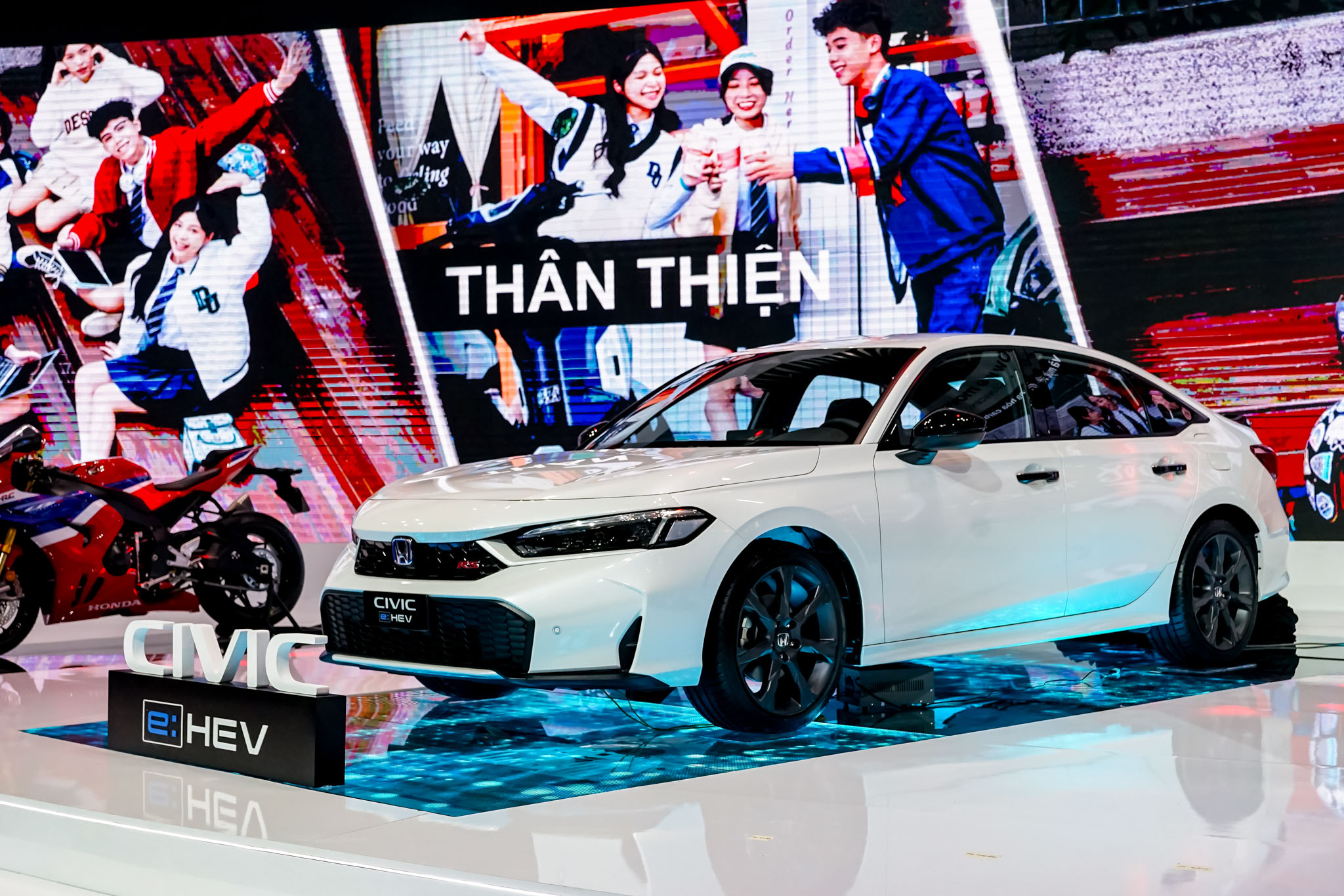 Honda Civic e:HEV RS